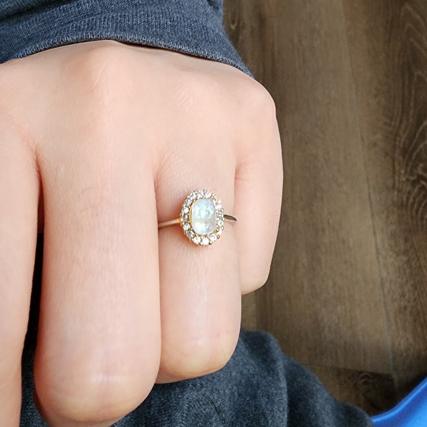 Natural Blue Moonlight Brave Troops（Pixiu） Creamy Texture Glare Ring