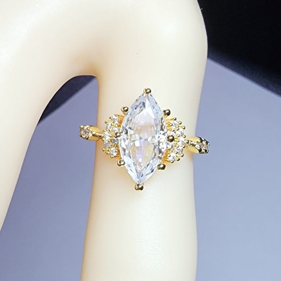 Natural White Crystal Diamond Sterling Silver Ring