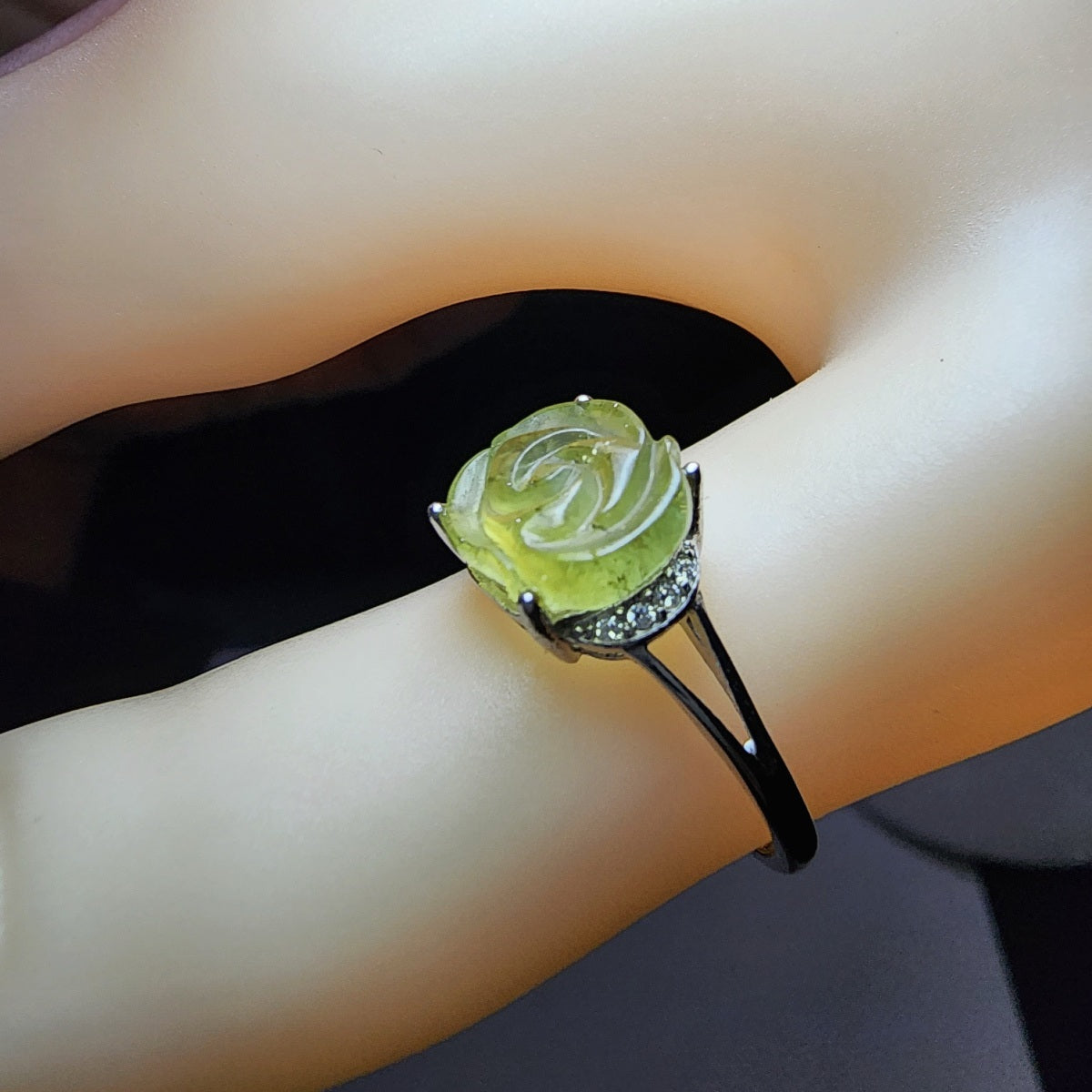 Natural Green Tourmaline Rose Sterling Silver Ring