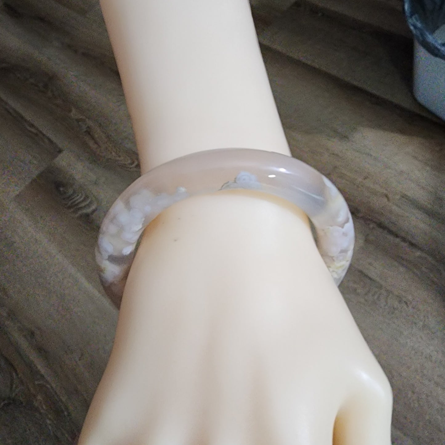 58-59mm Natural Icy Texture Sakura Agate Chalcedony Bracelet