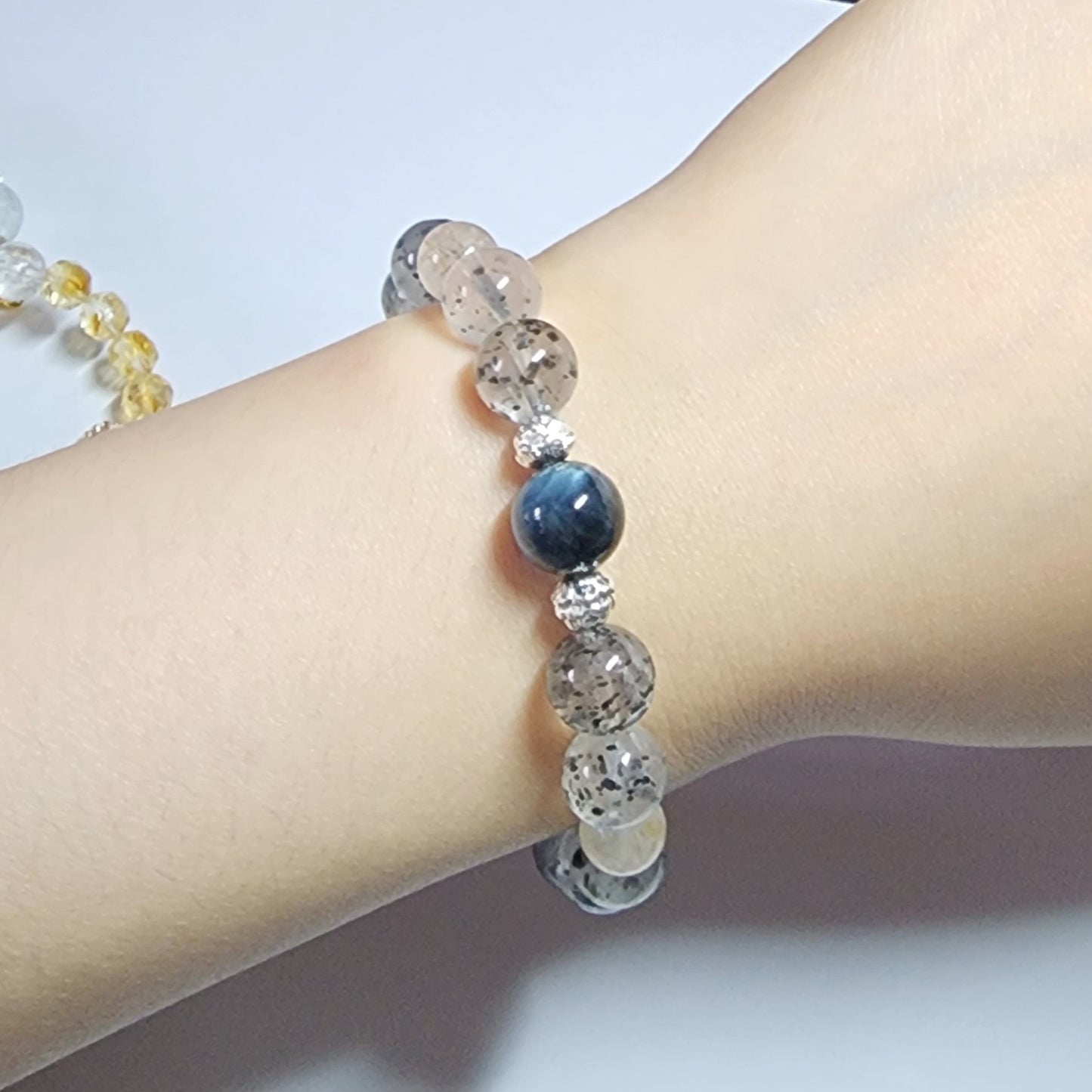 High quality 9mm Biotite Bracelet