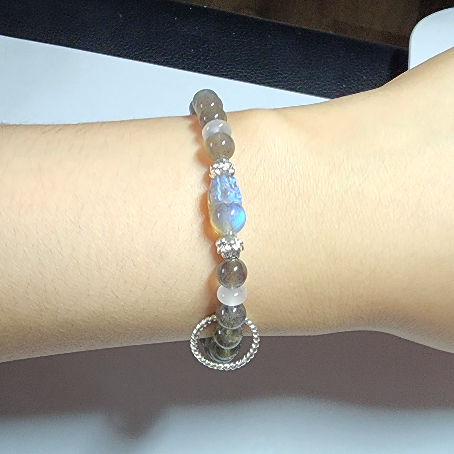 High Quality 6mm Gray Moonstone Bracelet